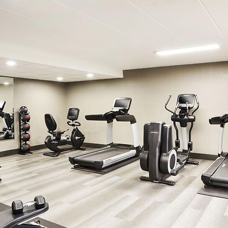 Four Points By Sheraton Chicago Westchester/Oak Brook Buitenkant foto