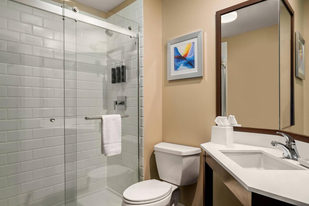 Four Points By Sheraton Chicago Westchester/Oak Brook Buitenkant foto