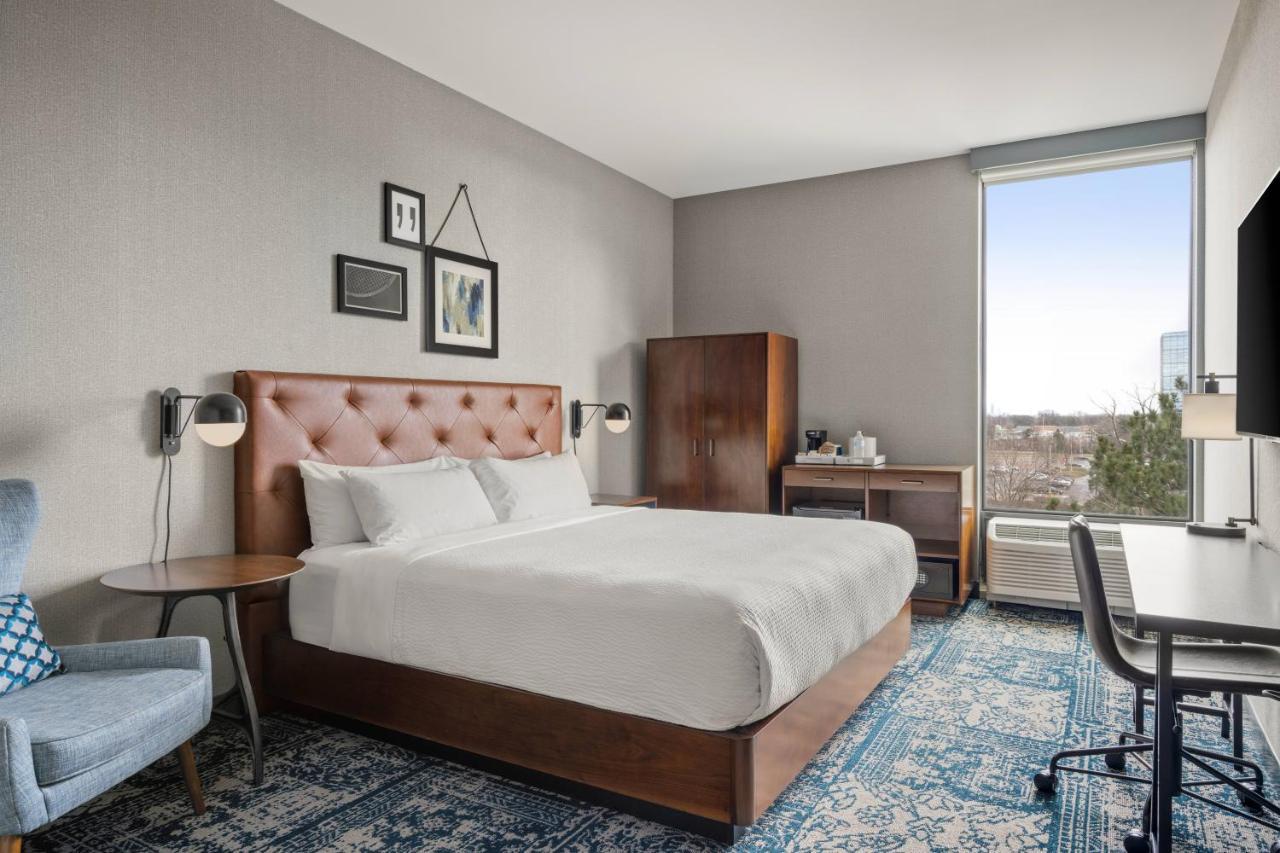 Four Points By Sheraton Chicago Westchester/Oak Brook Buitenkant foto