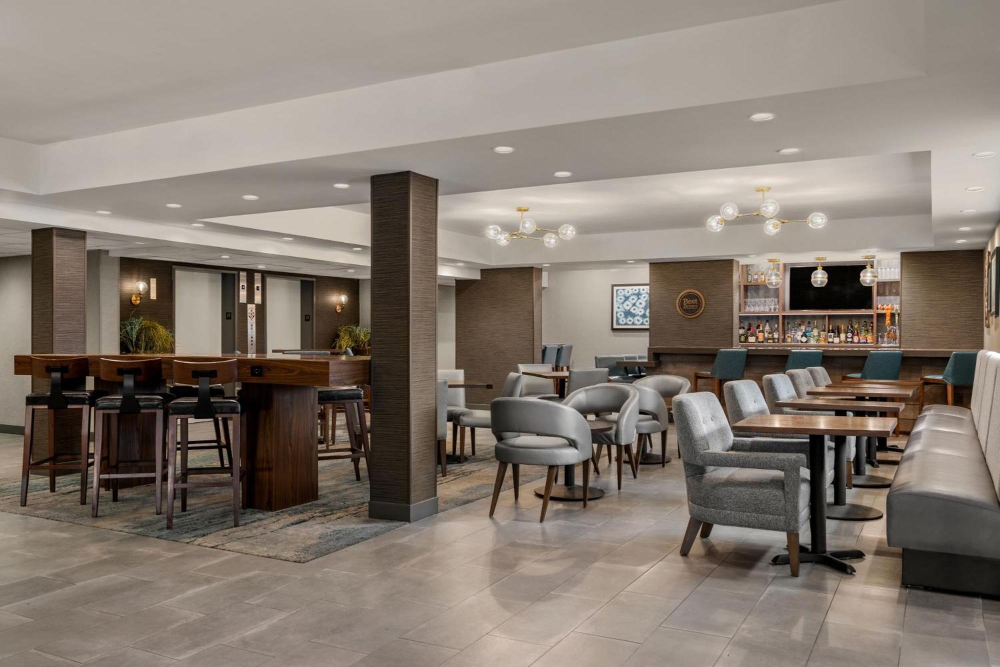 Four Points By Sheraton Chicago Westchester/Oak Brook Buitenkant foto